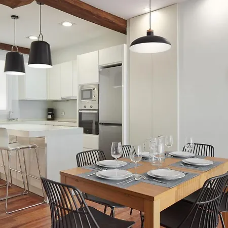 The Collection - Marina 12 アパート