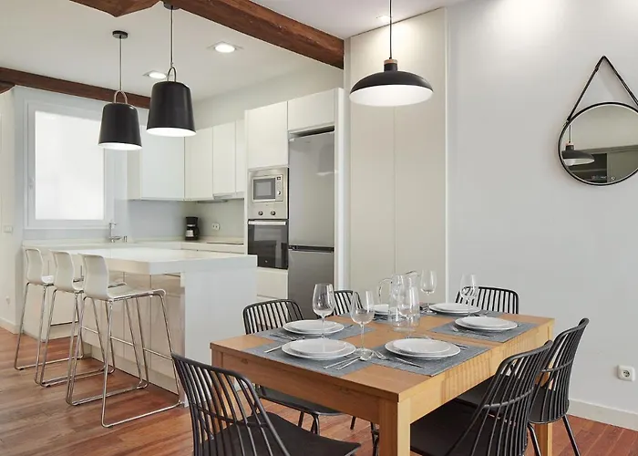 The Collection - Marina 12 Apartmán